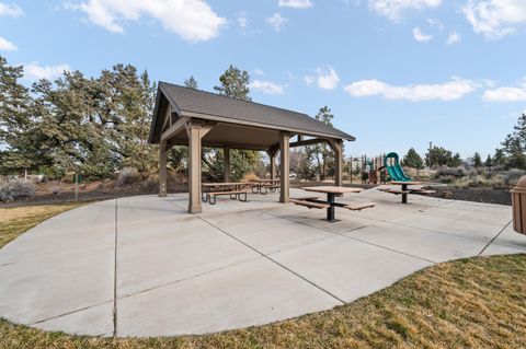 Tiny photo for 3131 SW 28th Street, Redmond, OR 97756 (MLS # 220216987)
