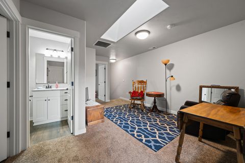 Tiny photo for 3131 SW 28th Street, Redmond, OR 97756 (MLS # 220216987)