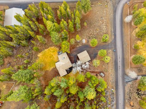 Tiny photo for 55065 Marten Lane, Bend, OR 97707 (MLS # 220213027)
