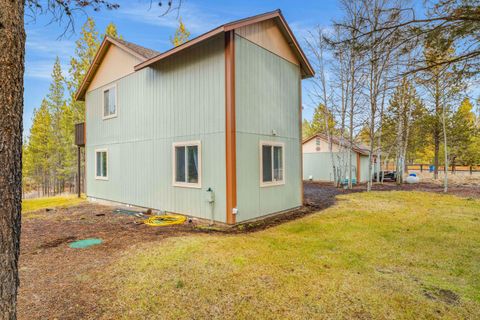Tiny photo for 55065 Marten Lane, Bend, OR 97707 (MLS # 220213027)