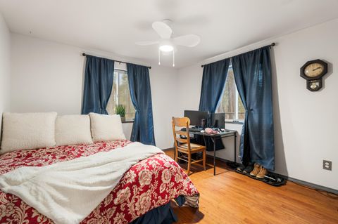 Tiny photo for 55065 Marten Lane, Bend, OR 97707 (MLS # 220213027)