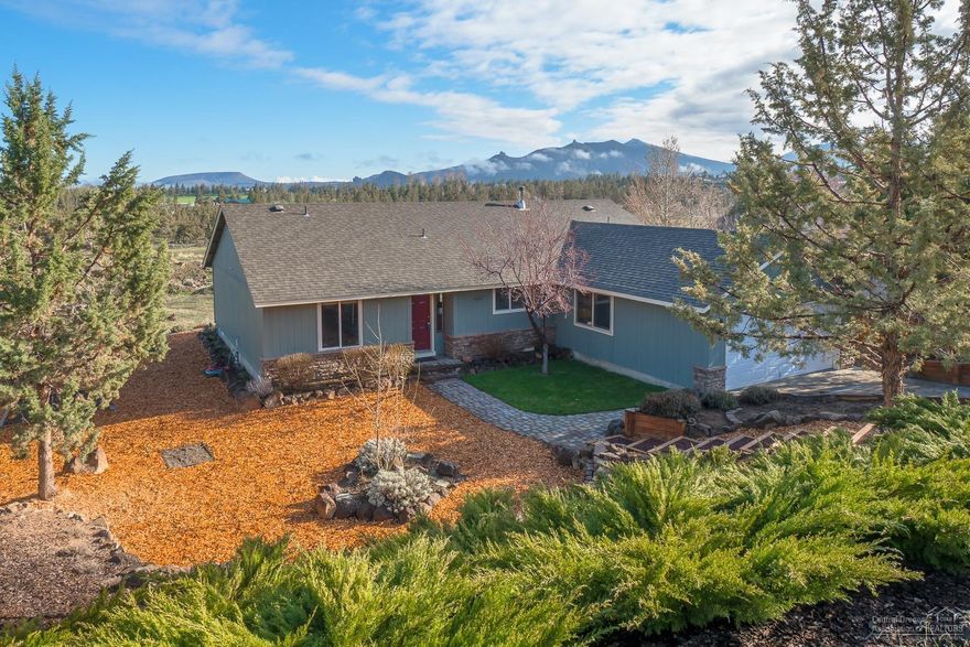 Look no further! Pride of ownership inside & out. Now offering this 3 br, 2 bath home @ the edge of Terrebonne w/Cascade Mtn & Smith Rock views. Perfect for a family home or weekend base camp. Huge great room plan that overlooks the common area & mountains beyond. Master separation, large rooms throughout & all surfaces lightly lived (2nd home) & in great condition. Mudroom is completely setup w/gear racks & storage, easy end of weekend winterization & space for Central Or dirt of all kinds. Low maintenance landscape, covered paver patio, drip systems, space for slack lining or a horse shoe pit. Located at the end of the street & just 1 adjoining neighbor. No HOA fees! Minutes from world class rock climbing at Smith Rock State Park, fly fishing on the Crooked River. Lakes, rivers and major ski resorts nearby!