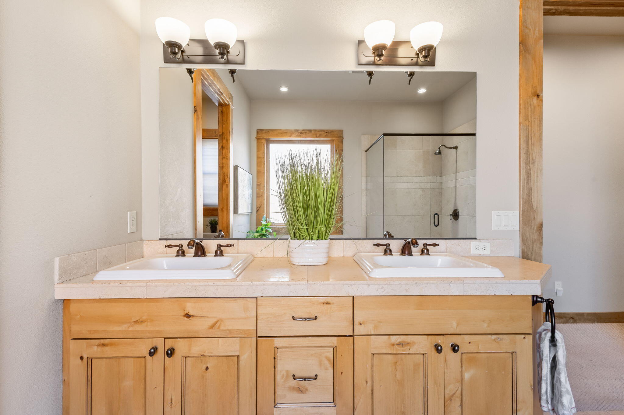 Broken Top - Residential