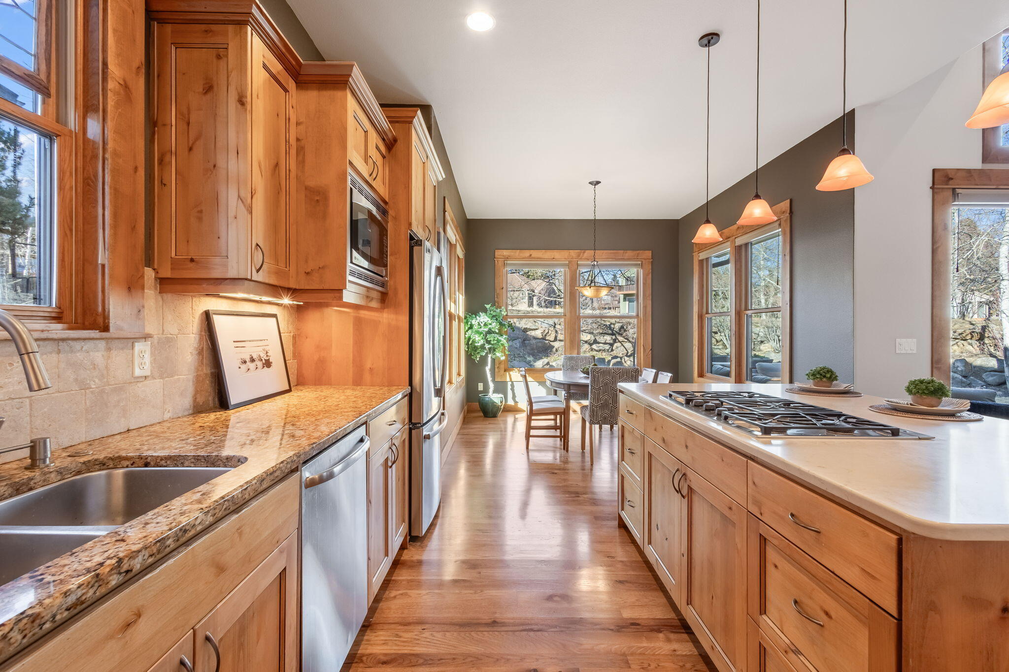 Broken Top - Residential