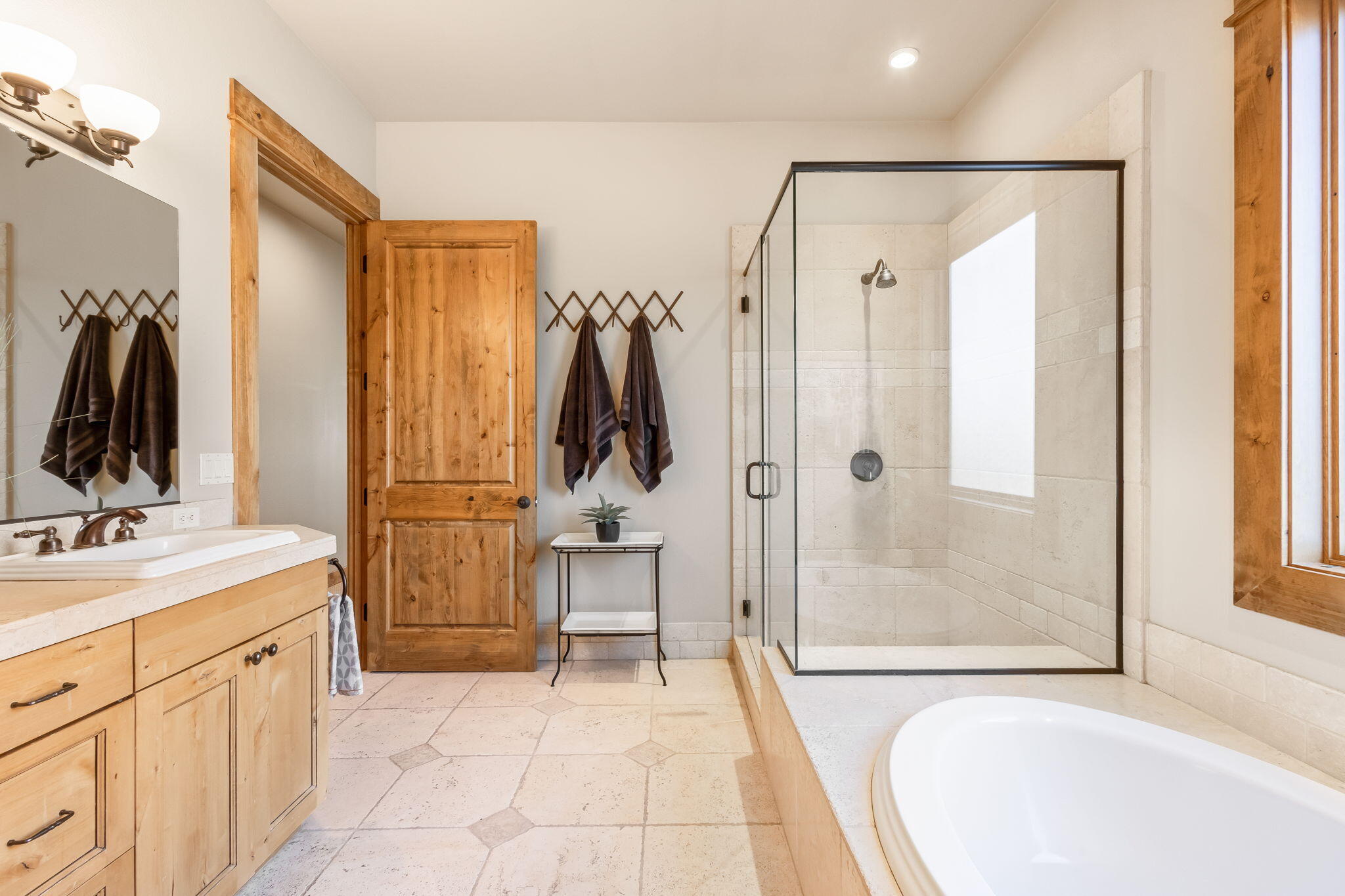 Broken Top - Residential