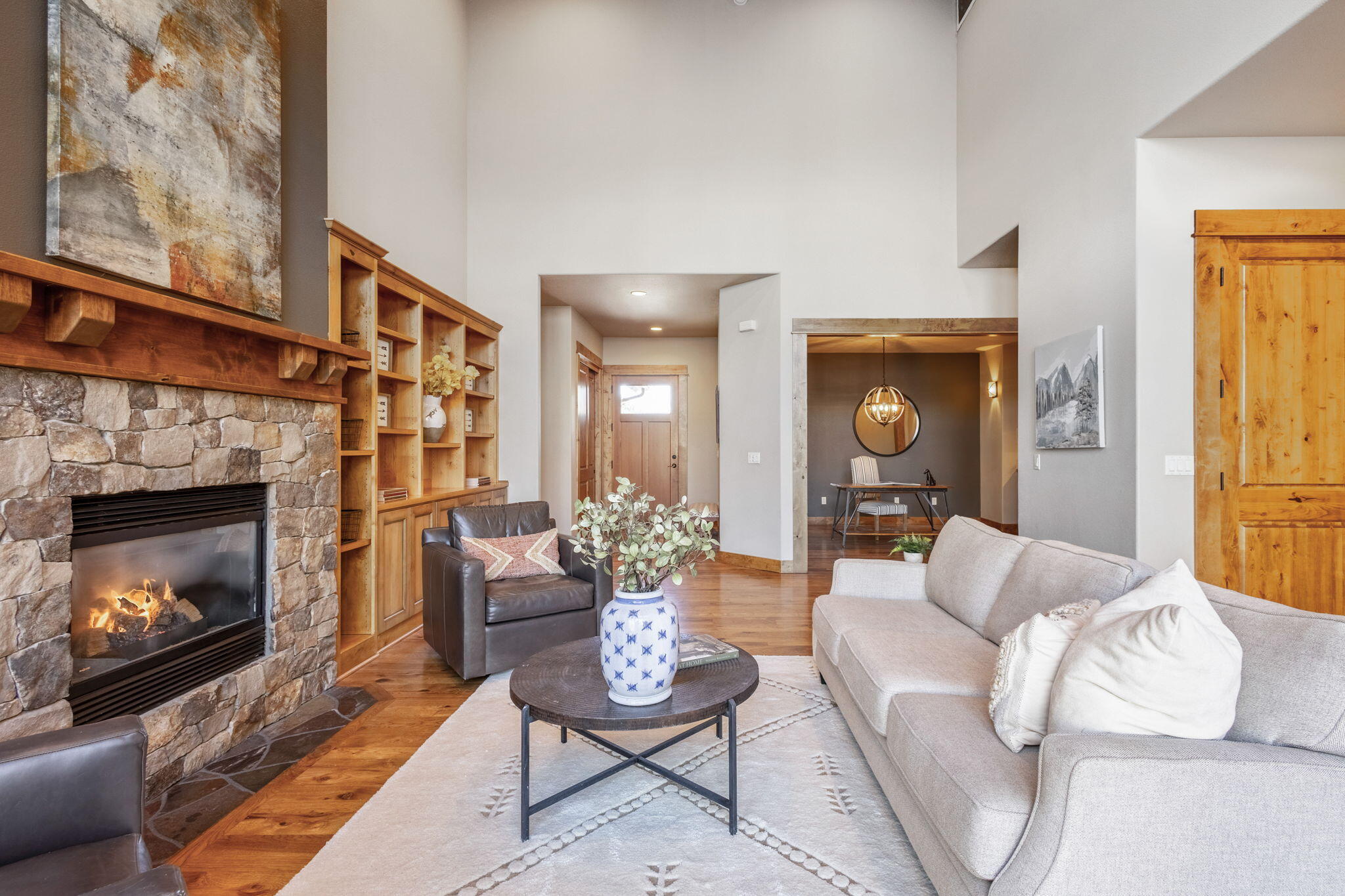 Broken Top - Residential