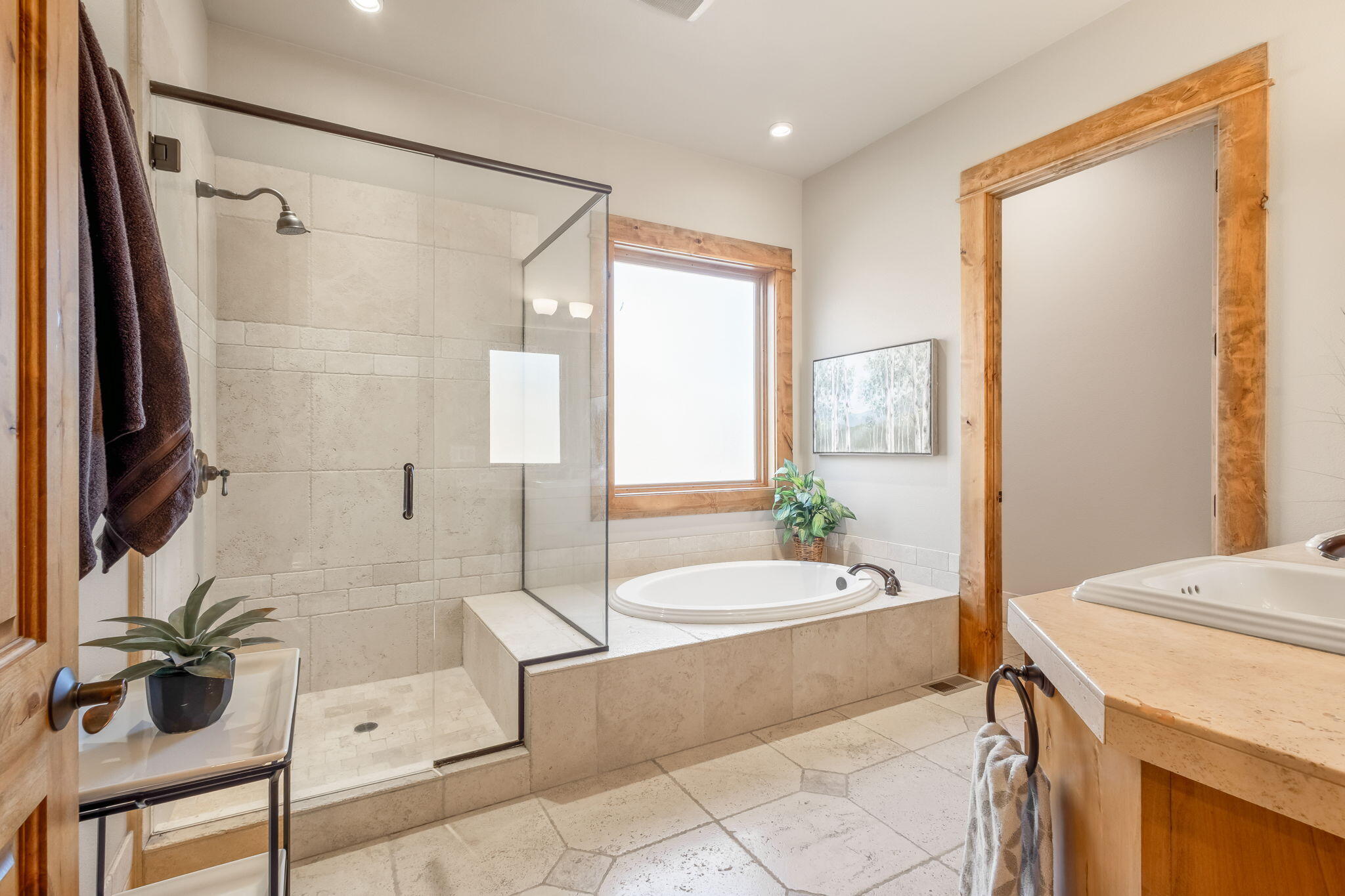 Broken Top - Residential