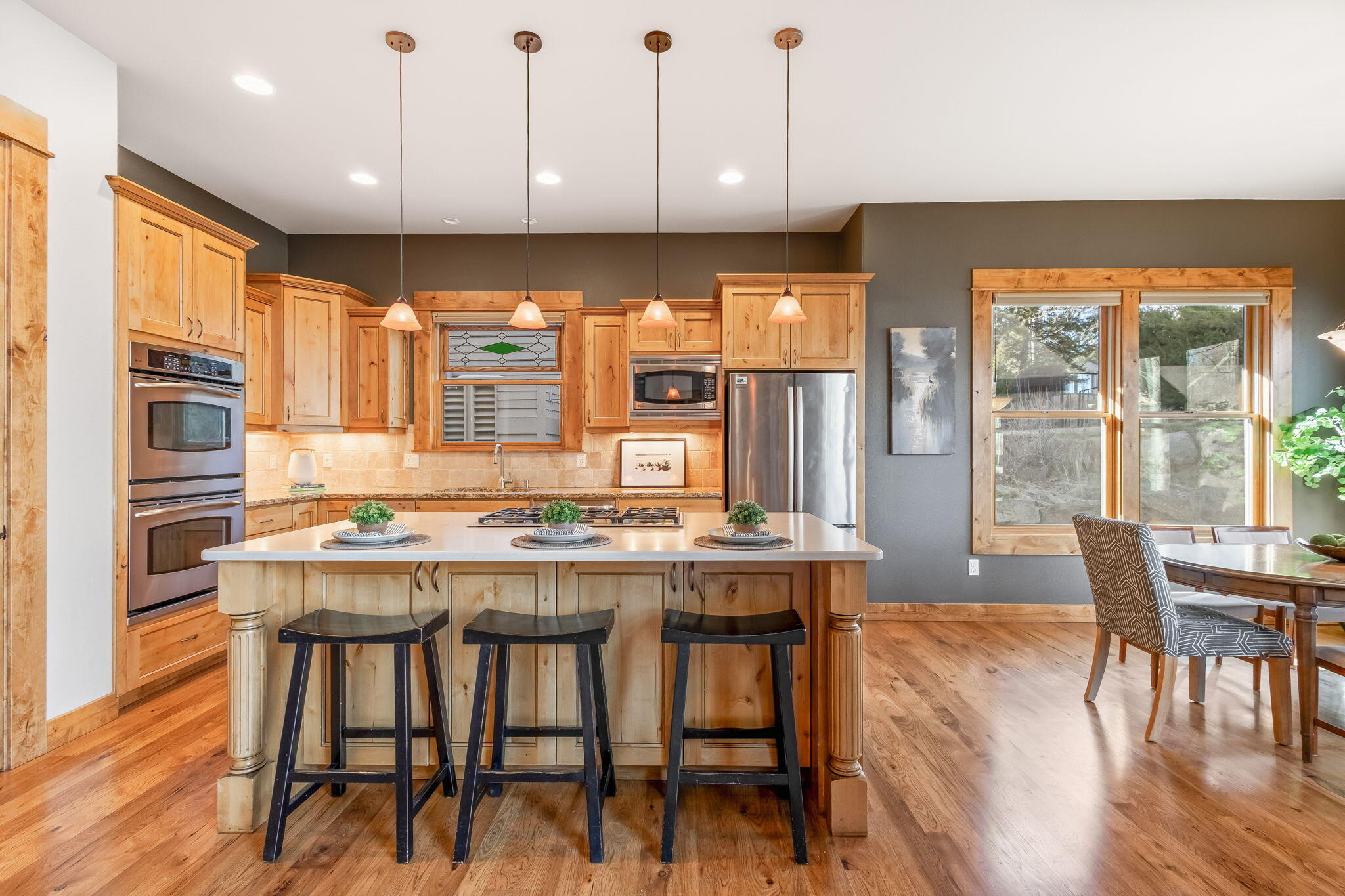 Broken Top - Residential