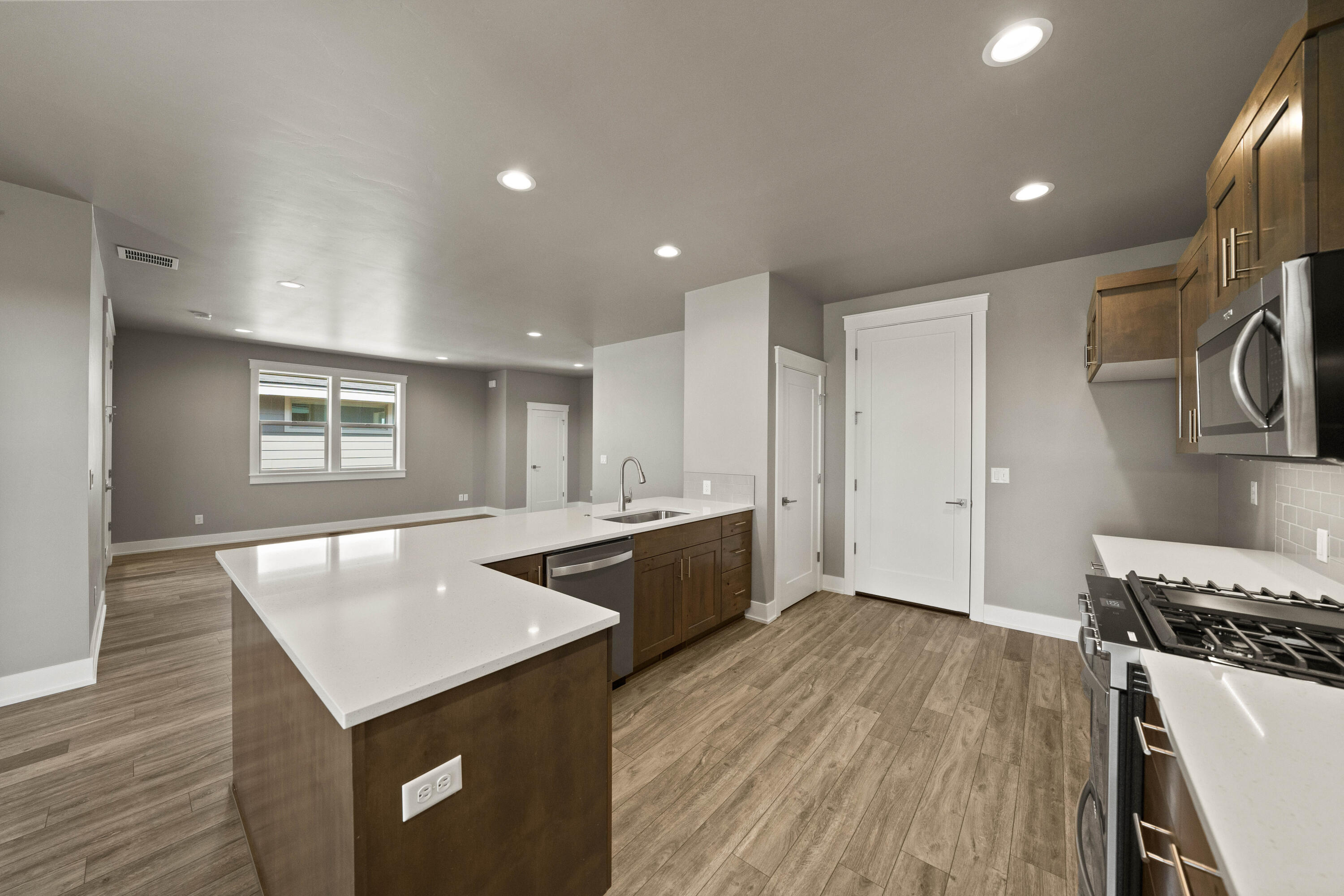 Dry Canyon - Residential