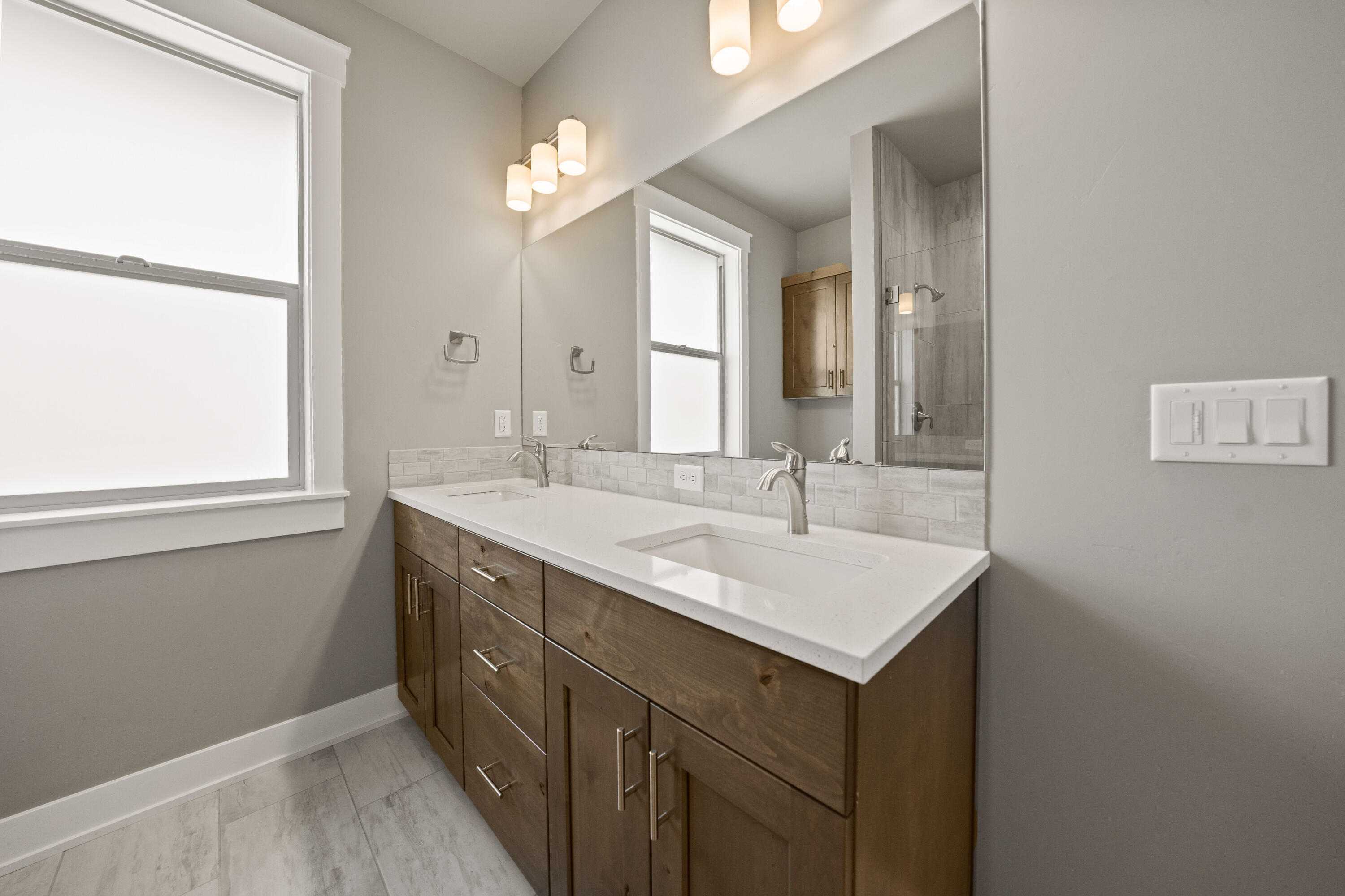 Dry Canyon - Residential