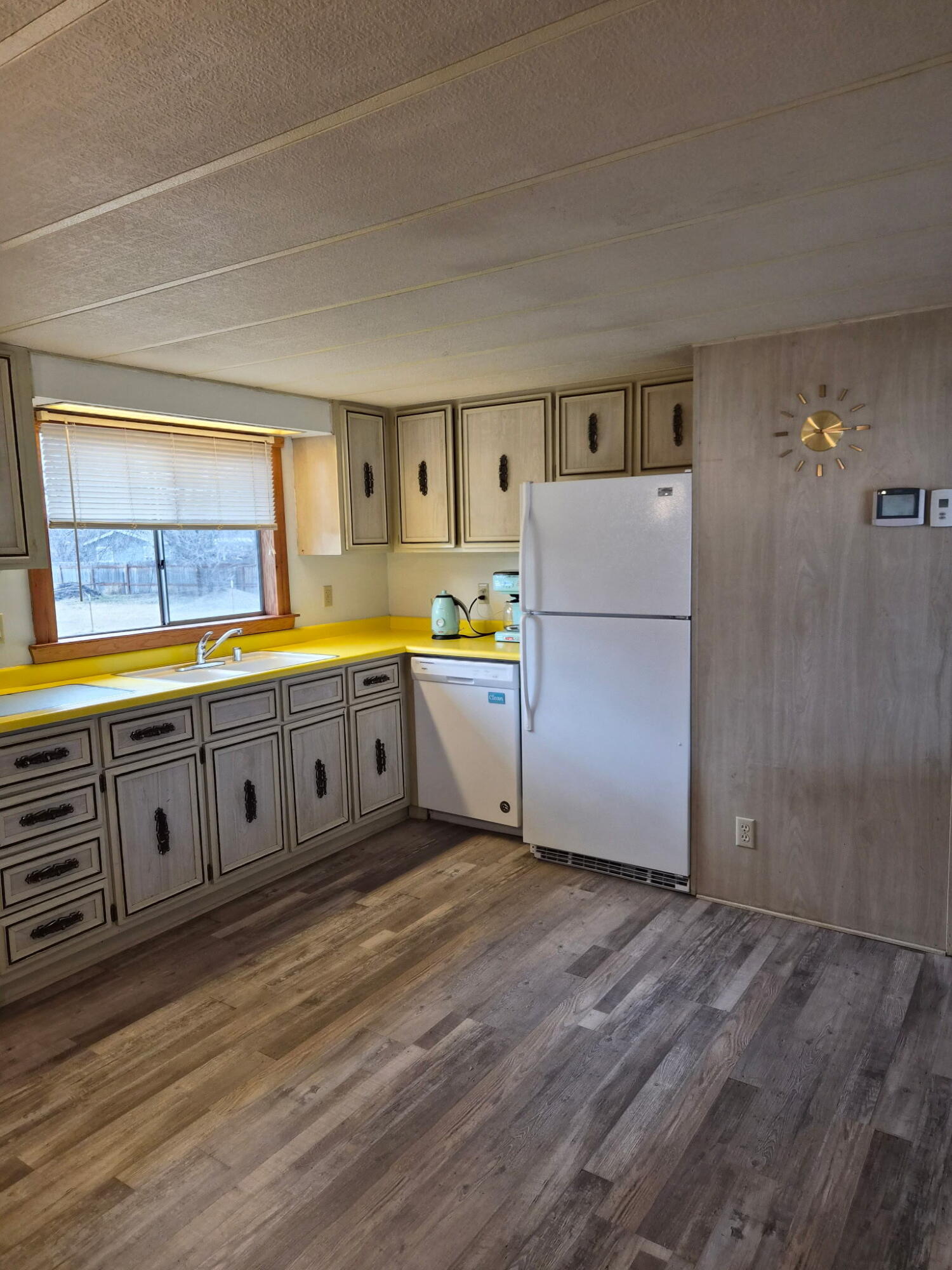 3635 NW Oak Avenue NW