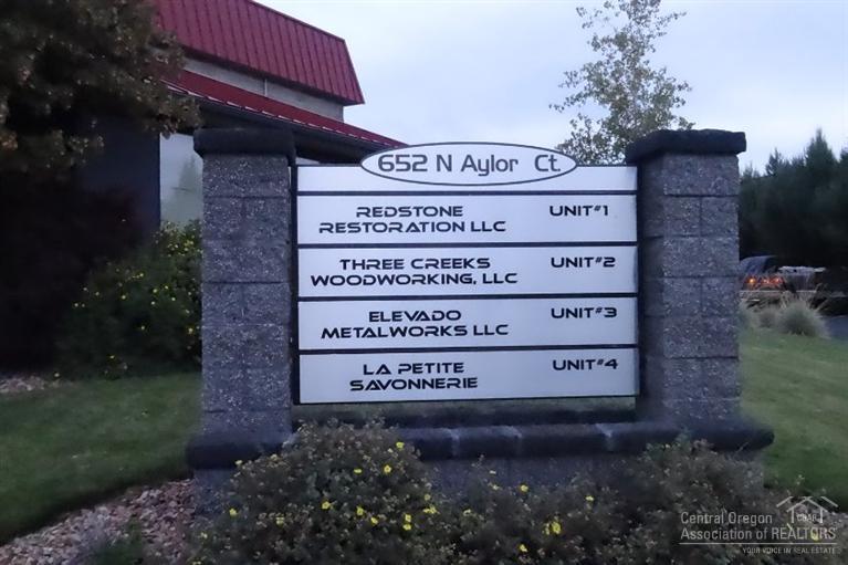 Mtn View Ind Park - Commercial Sale