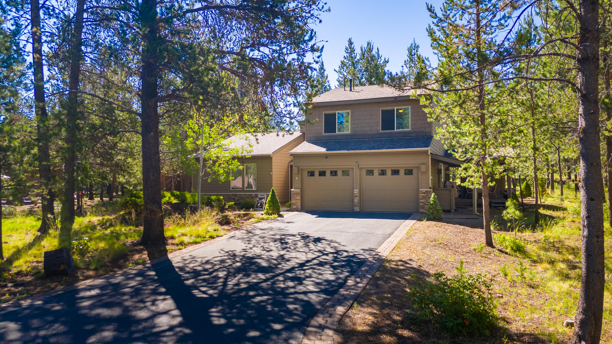 Fairway Crest Village - Residential