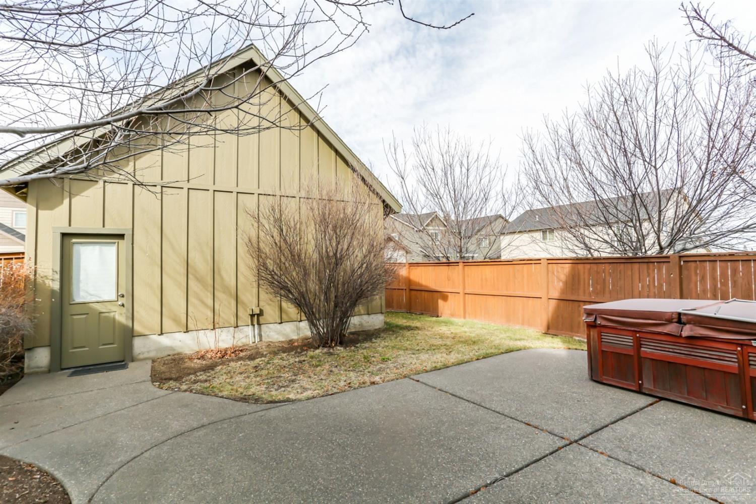 Parkway Village - Residential