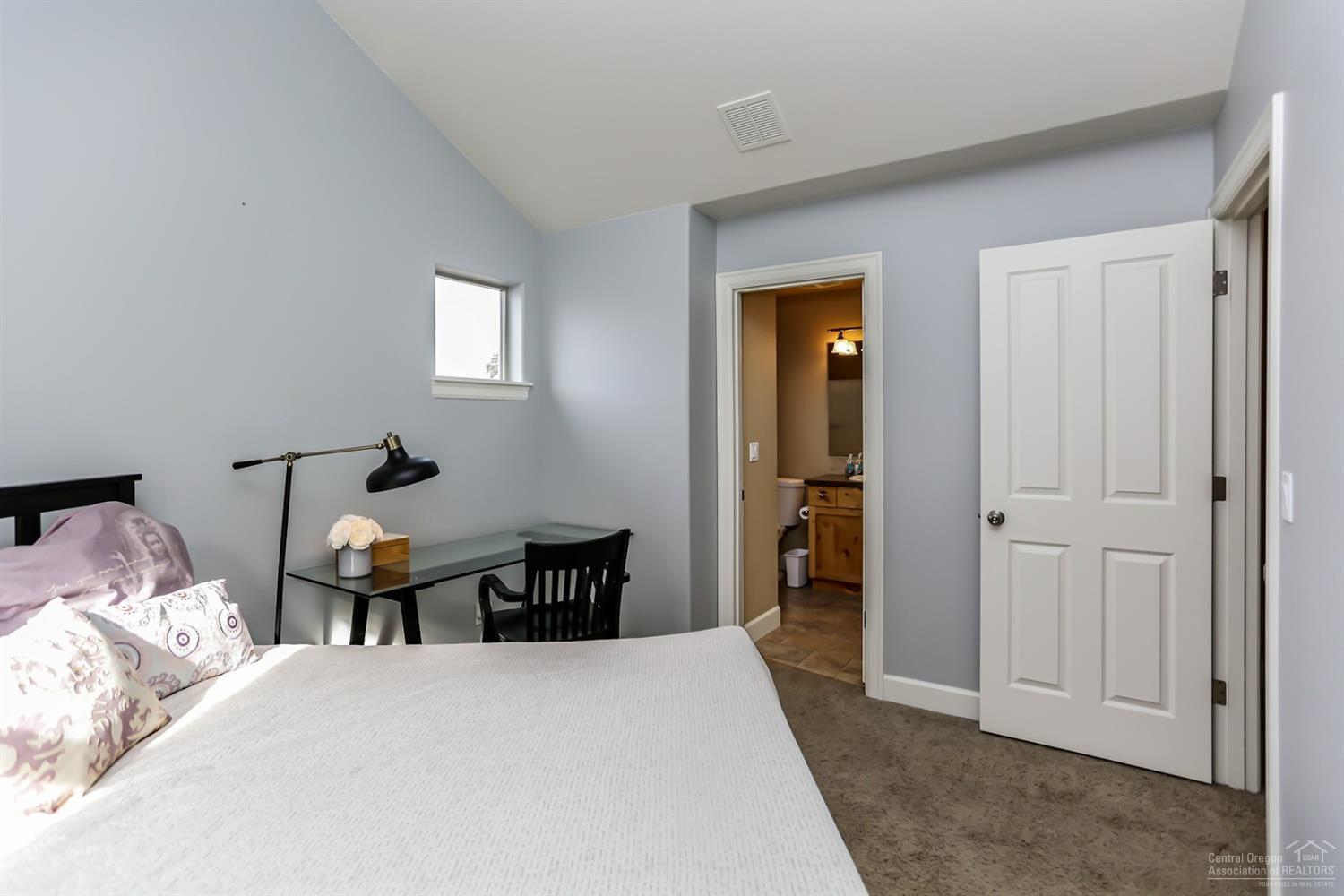 Parkway Village - Residential