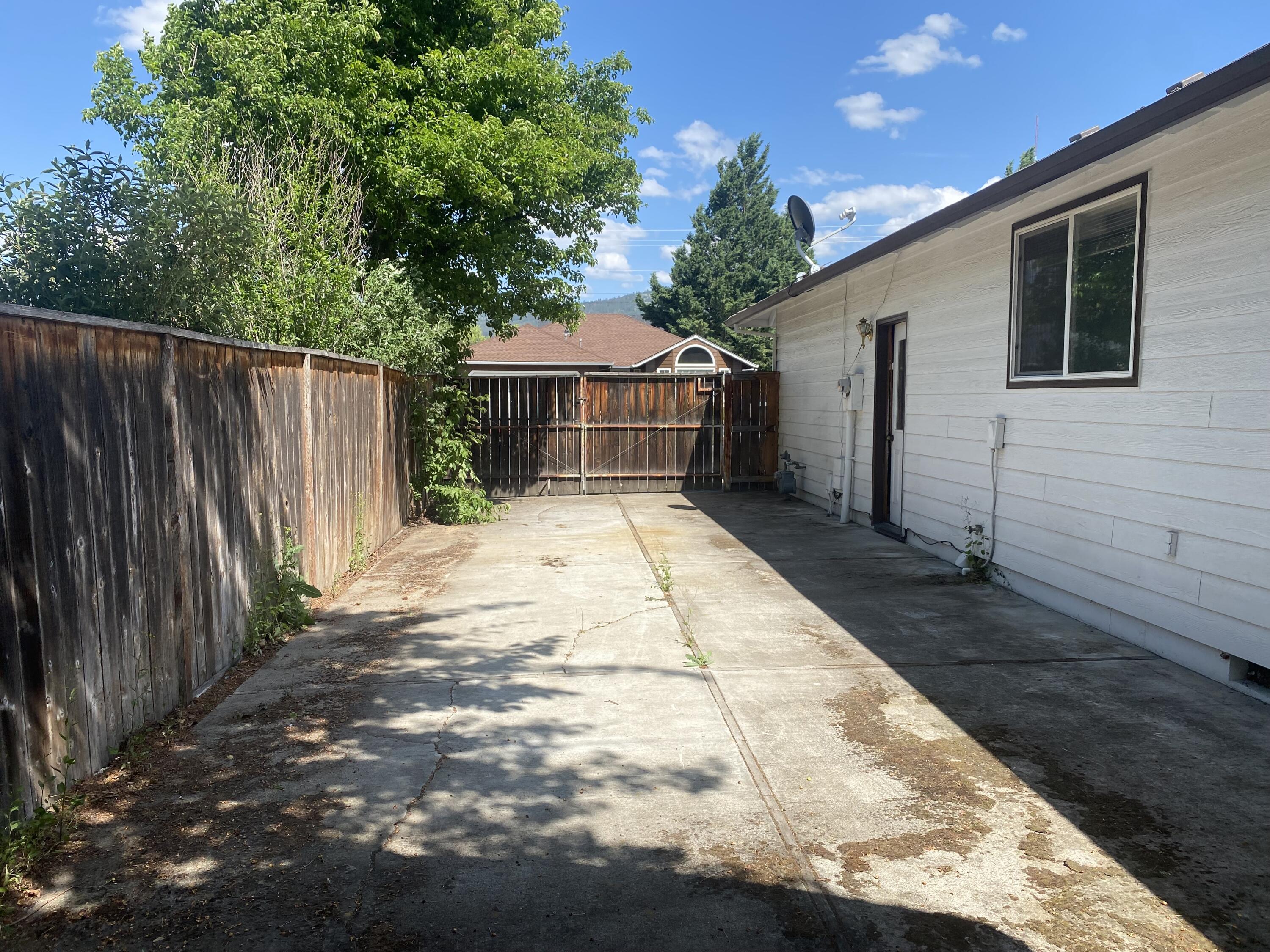 Larson Creek Estates Phases 1And 2 - Residential