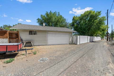 Tiny photo for 630 NE Loper Avenue NE, Prineville, OR 97754 (MLS # 220223683)