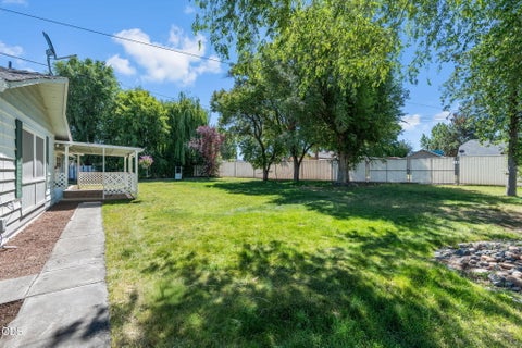 Tiny photo for 630 NE Loper Avenue NE, Prineville, OR 97754 (MLS # 220223683)