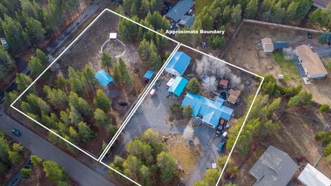 Photo of 52529 Deer Field Drive, La Pine, OR 97739 (MLS # 220213491)