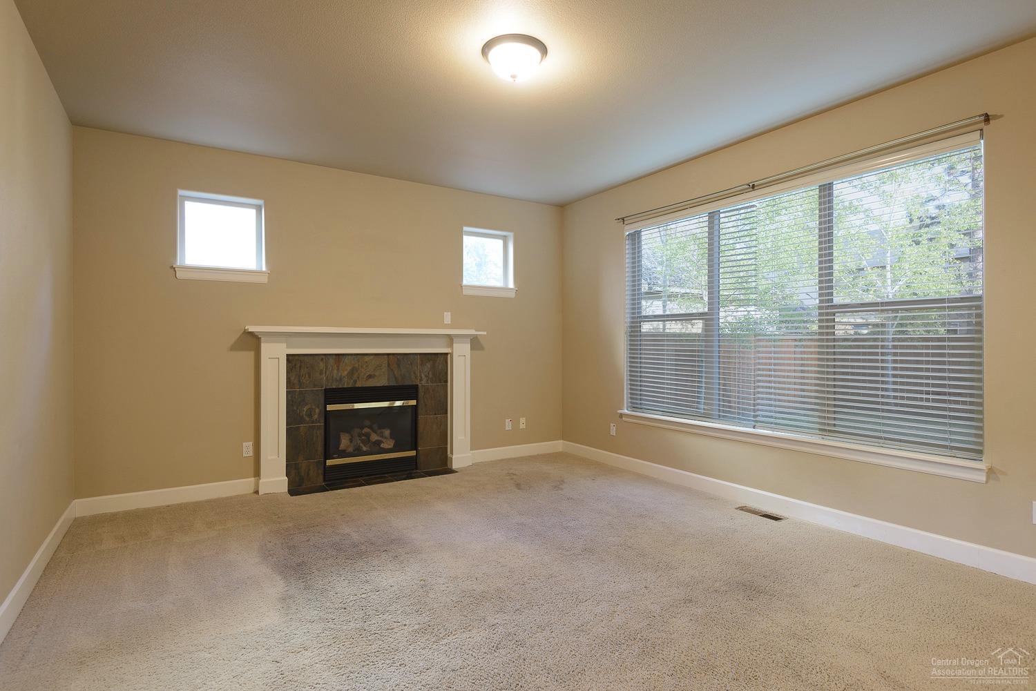 Hollygrape - Residential