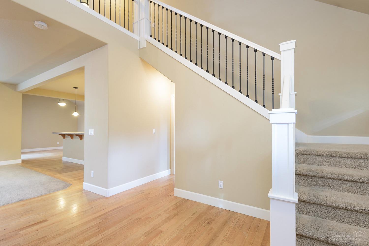 Hollygrape - Residential