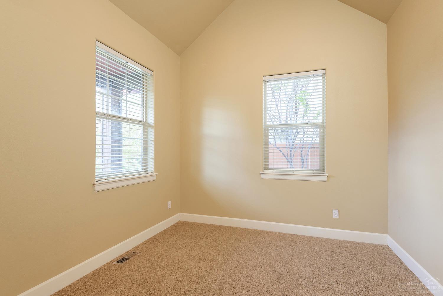 Hollygrape - Residential