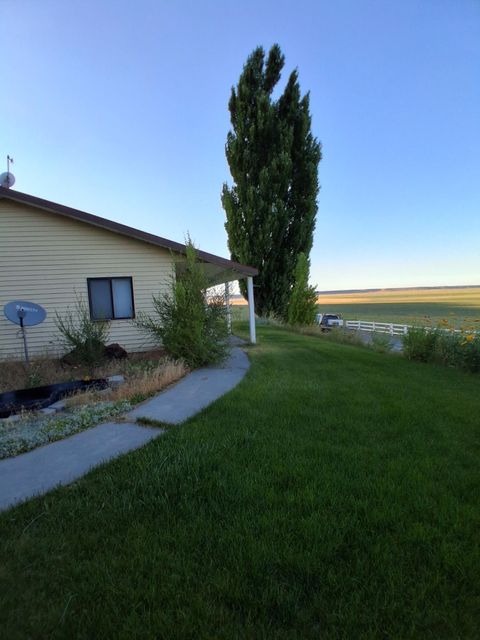 Tiny photo for 31643 L 5 Lane, Burns, OR 97720 (MLS # 220213932)