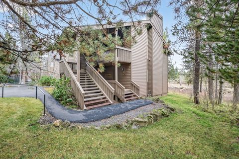 Tiny photo for 57319 Beaver Ridge Loop #2, Sunriver, OR 97707 (MLS # 220217488)
