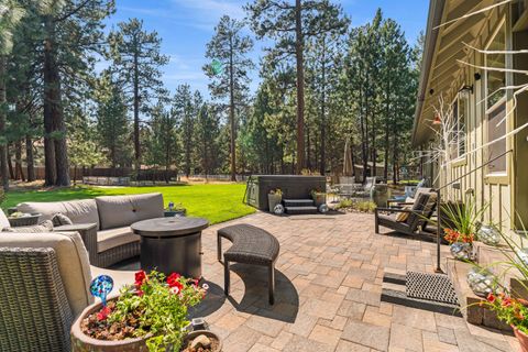 Tiny photo for 14597 Bluegrass Loop, Sisters, OR 97759 (MLS # 220219400)