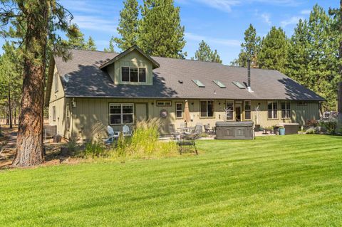 Tiny photo for 14597 Bluegrass Loop, Sisters, OR 97759 (MLS # 220219400)
