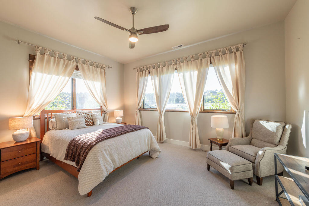 North River - Residential