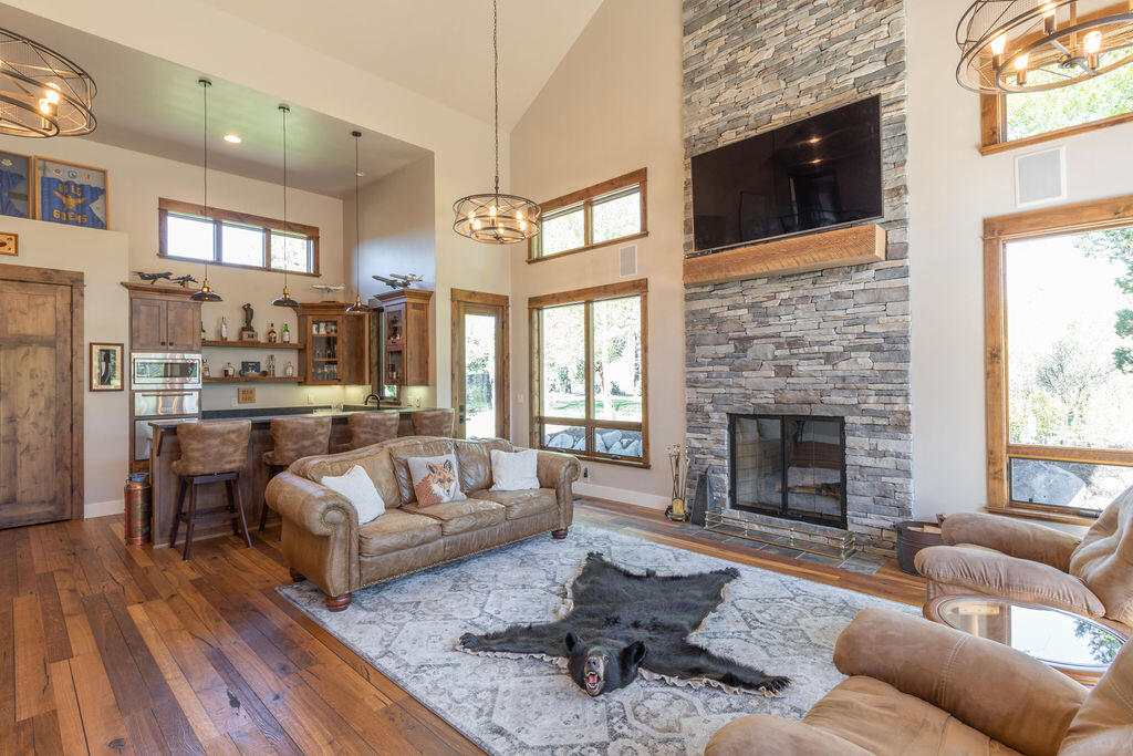 North River - Residential