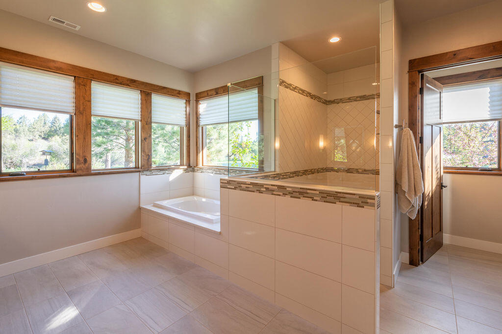 North River - Residential