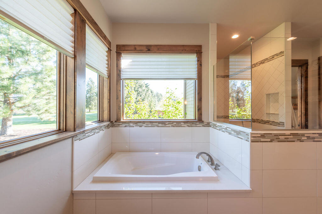 North River - Residential