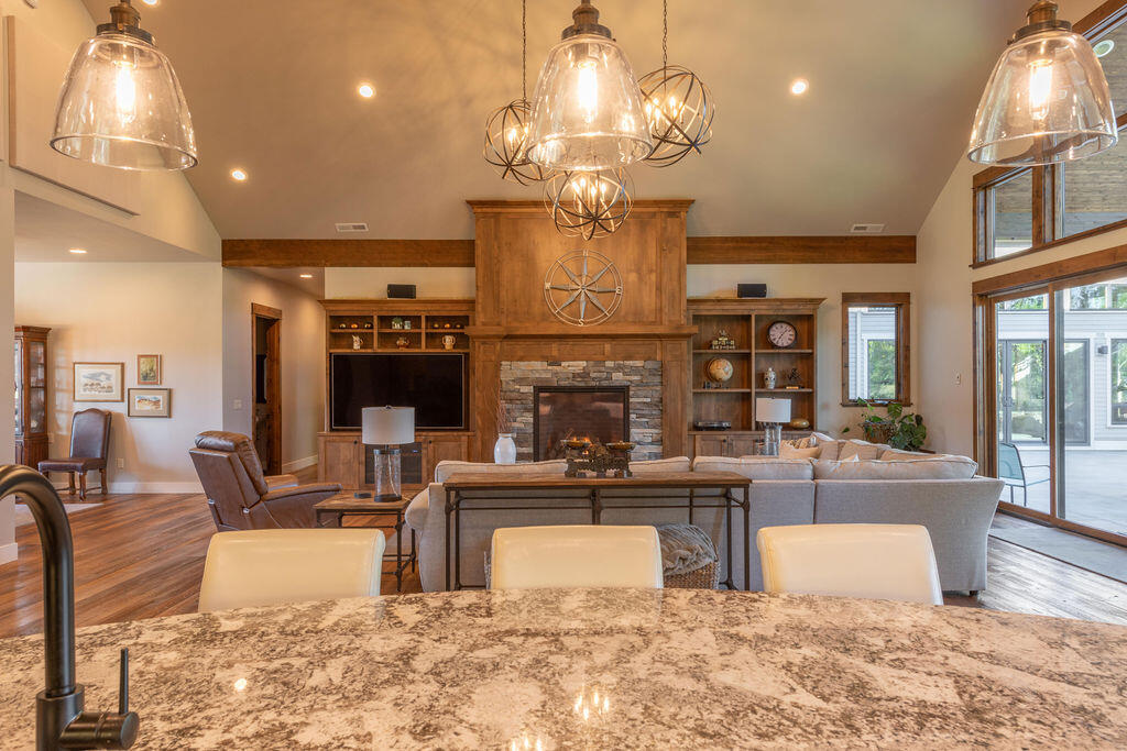 North River - Residential