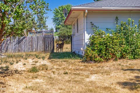 Tiny photo for 135 Leach Drive, Midland, OR 97634 (MLS # 220226852)