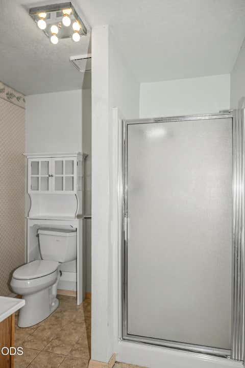 Tiny photo for 135 Leach Drive, Midland, OR 97634 (MLS # 220226852)