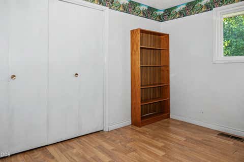 Tiny photo for 135 Leach Drive, Midland, OR 97634 (MLS # 220226852)