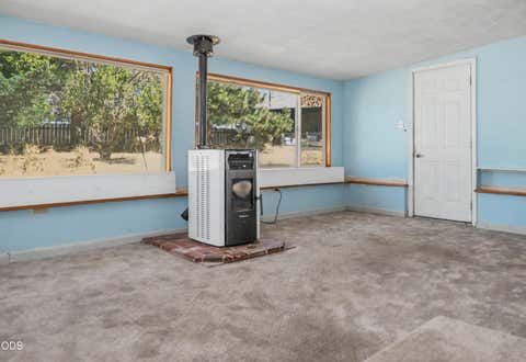 Tiny photo for 135 Leach Drive, Midland, OR 97634 (MLS # 220226852)