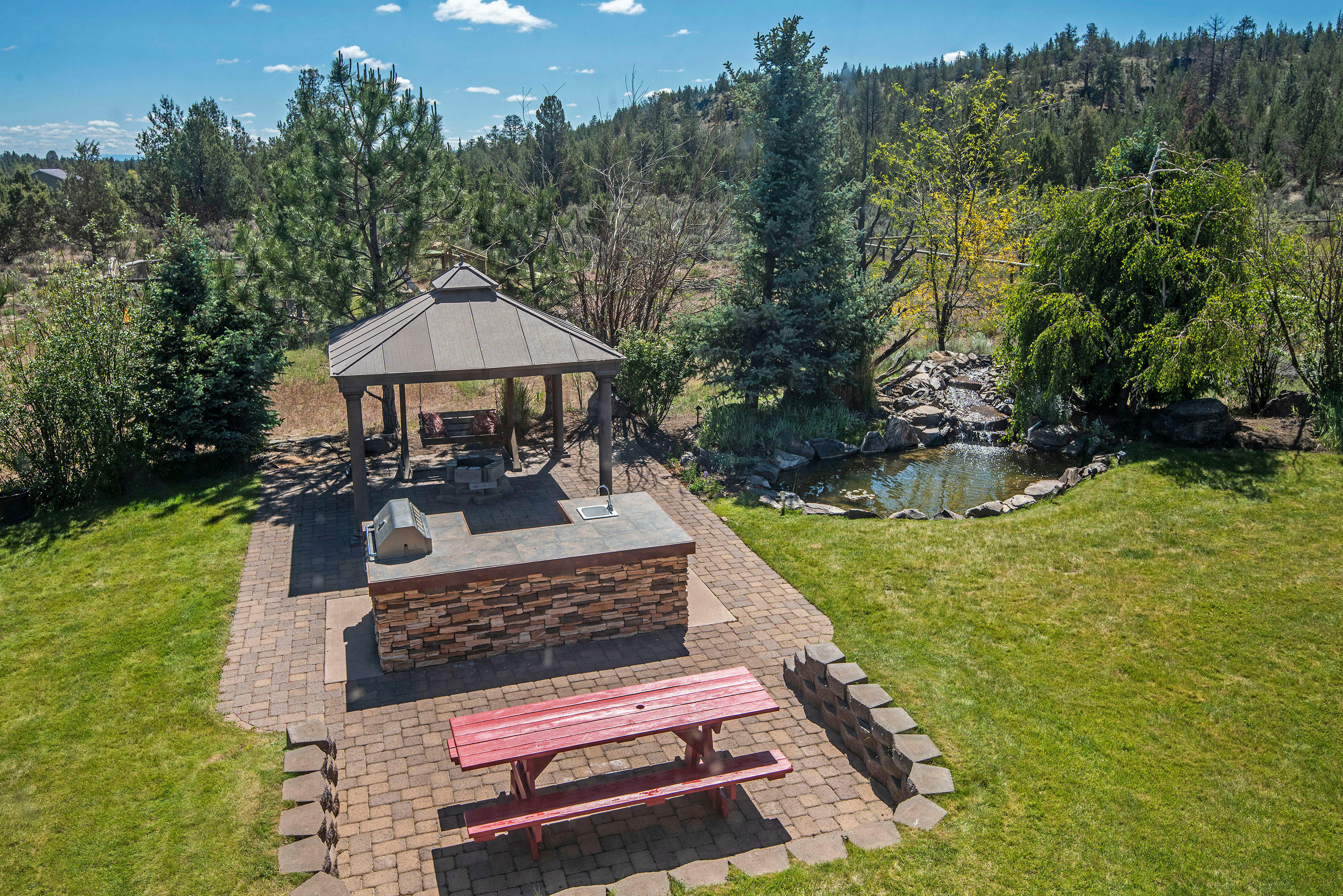 Ponderosa Cascade - Residential