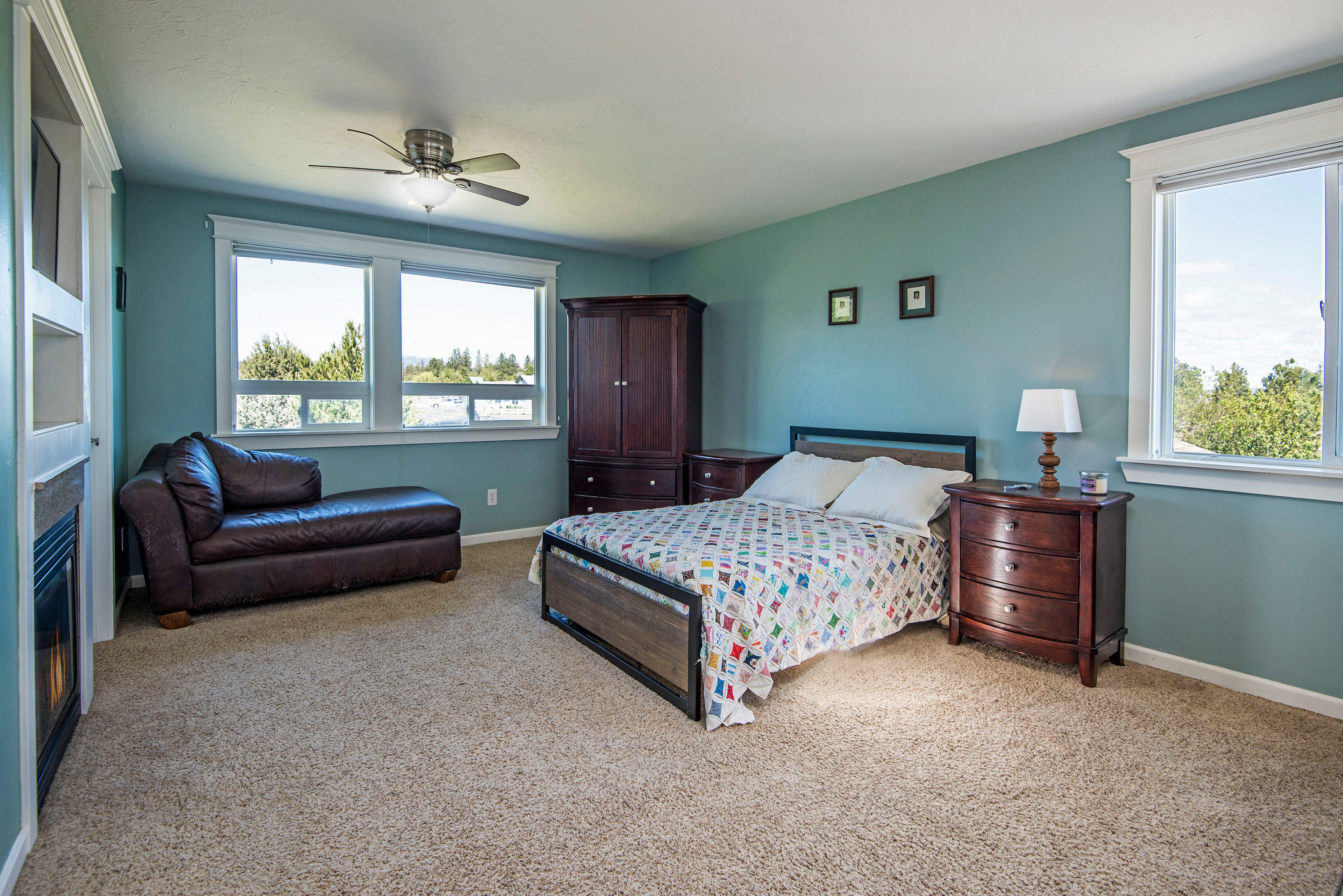 Ponderosa Cascade - Residential