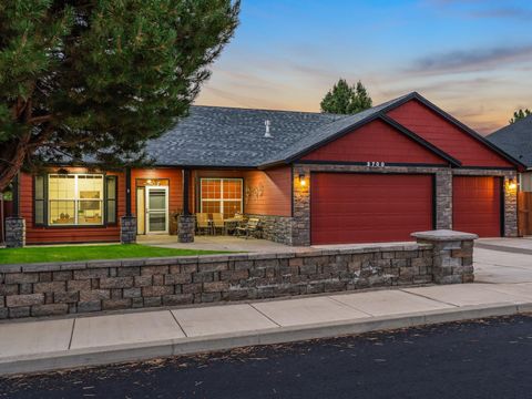 2700 NW 19th Street Redmond OR 97756
