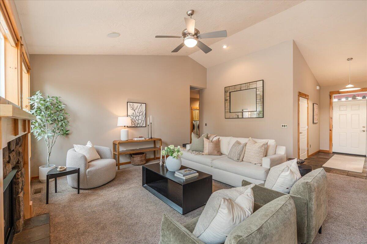 Sterling Pointe - Residential