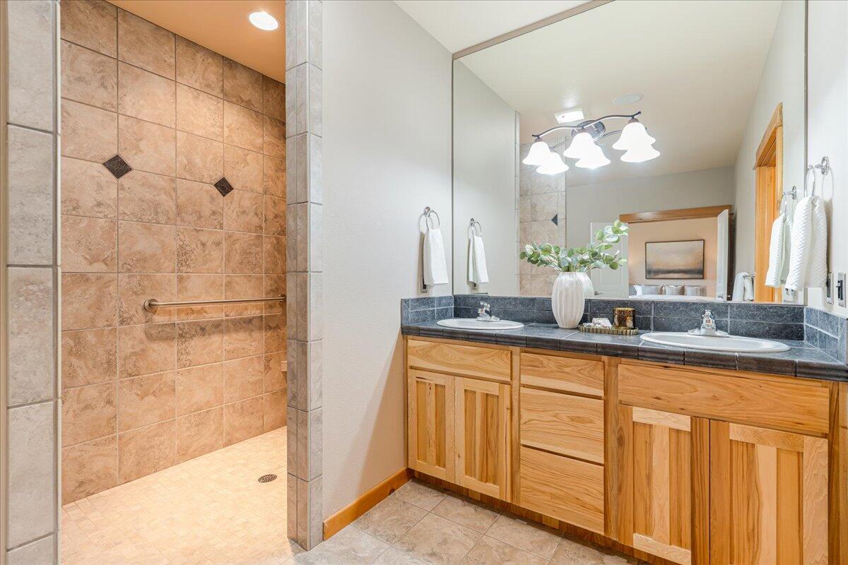 Sterling Pointe - Residential