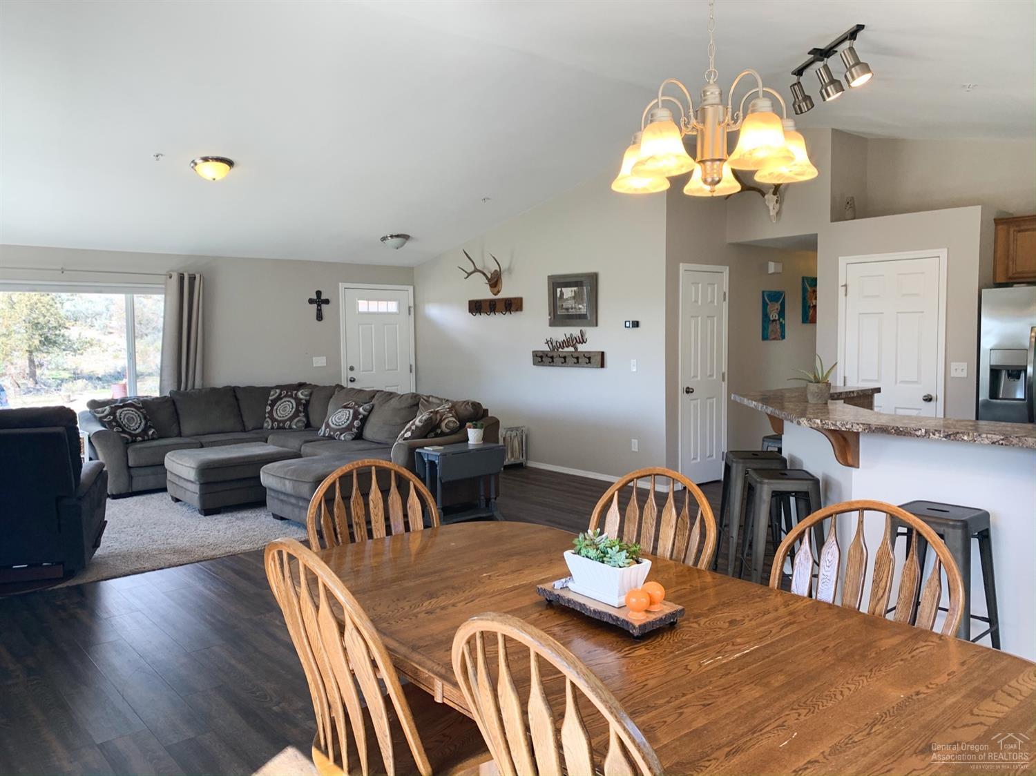 North Madras Heights - Residential