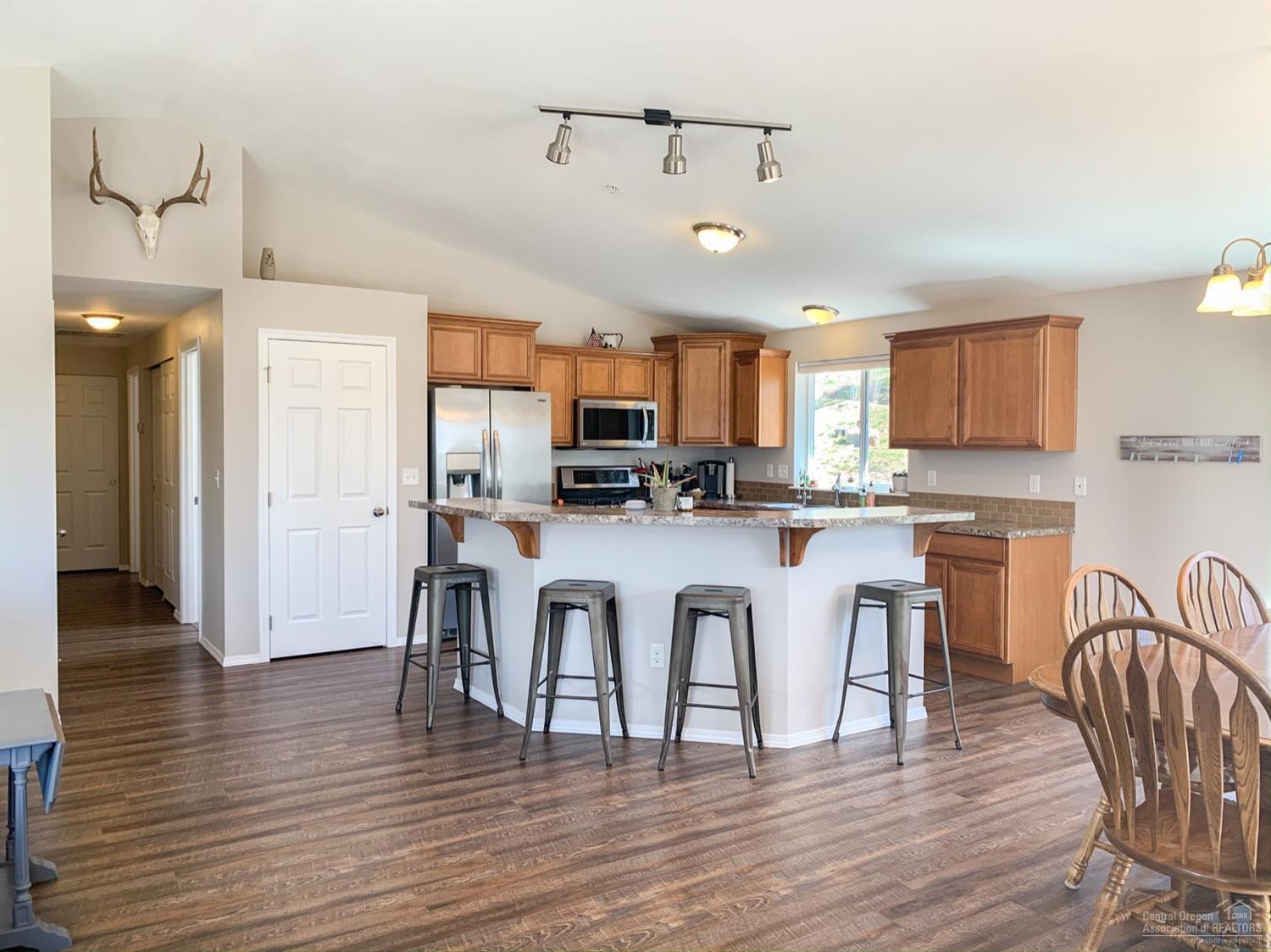 North Madras Heights - Residential