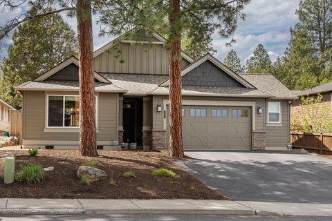 1197 NW Rockwood Lane Bend OR 97703