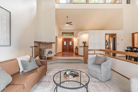 Tiny photo for 20396 Buttermilk, Bend, OR 97702 (MLS # 220222805)