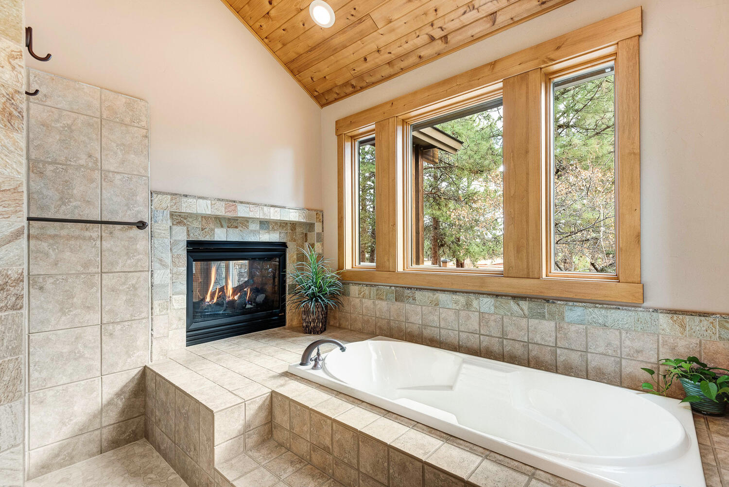 Aspen Lakes Golf Est - Residential