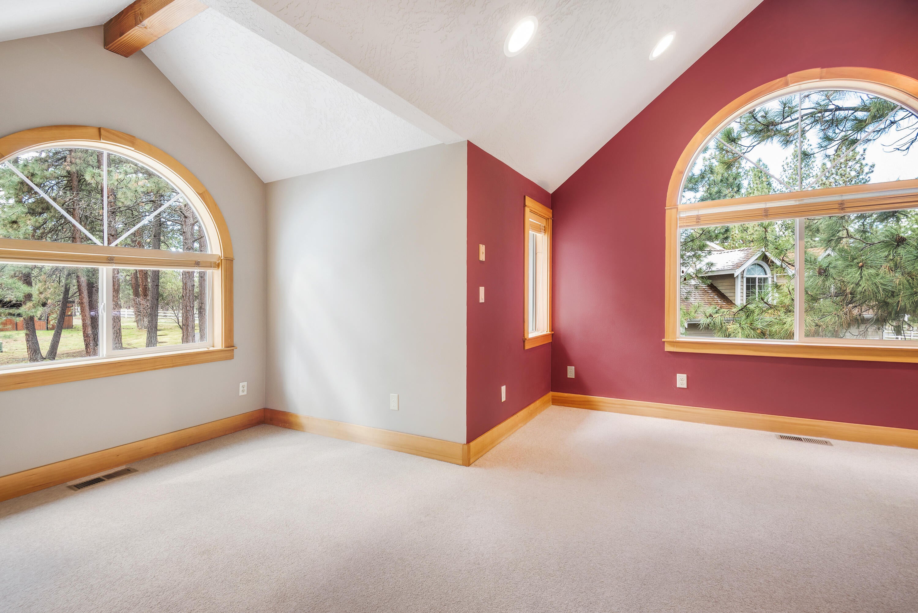 69550 Deer Ridge Rd, Sisters, OR, 97759, USA, 5 Bedrooms Bedrooms, ,5 BathroomsBathrooms,Residential,Active,69550 Deer Ridge Rd,220219250